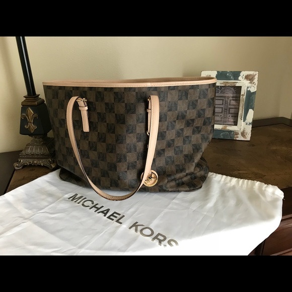 Michael Kors Collection Handbags - Michael Kors checkered tote w/dust bag
